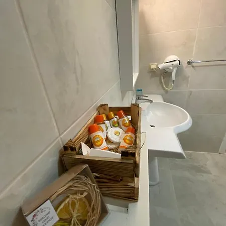 Portakal Hotell 3*