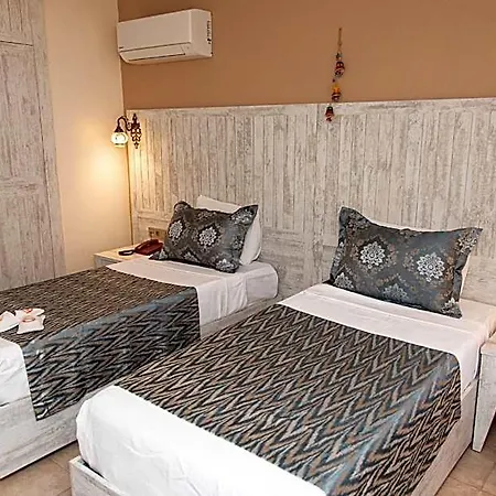 فندق Portakal 3*