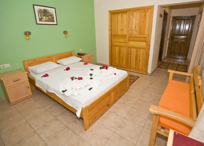Portakal Hotell 3*
