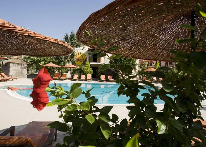 Portakal Hotell 3*