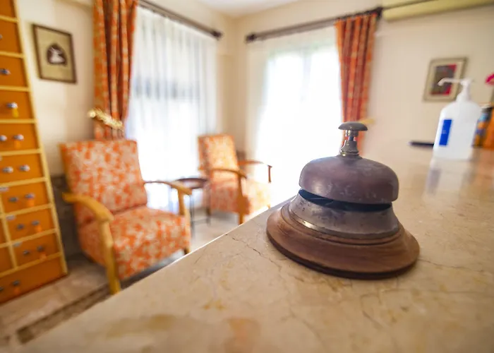 Portakal Hotell 3*